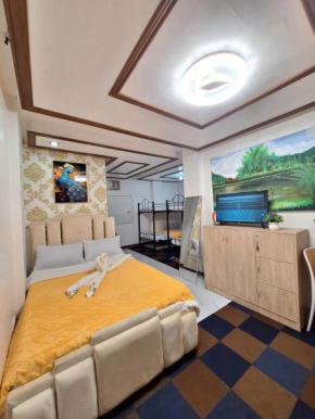 Family Studio Apartment Transient House near Abreeza Mall 7-8Pax Free Parking